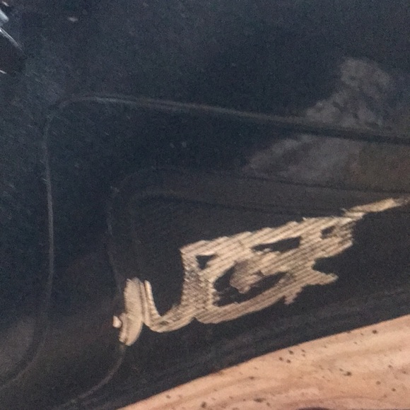 Game Worn Autographed Nestor Cortez Rookie YR Baseball Cleats New York Yankees - Picture 4 of 7